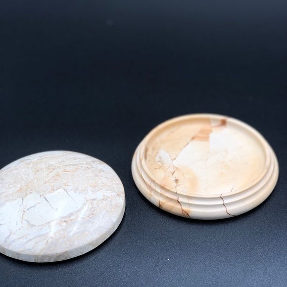 Vintage Marble Jewelry Holder - Picture 2 of 6